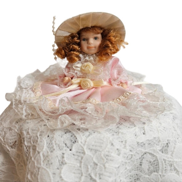 Cameo Kids Collection Vintage Mini Porcelain Doll by AM Creations - Picture 2 of 9